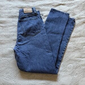 Aritzia Denim Forum Nina High Rise Black Cigarette Straight Jeans Size 25